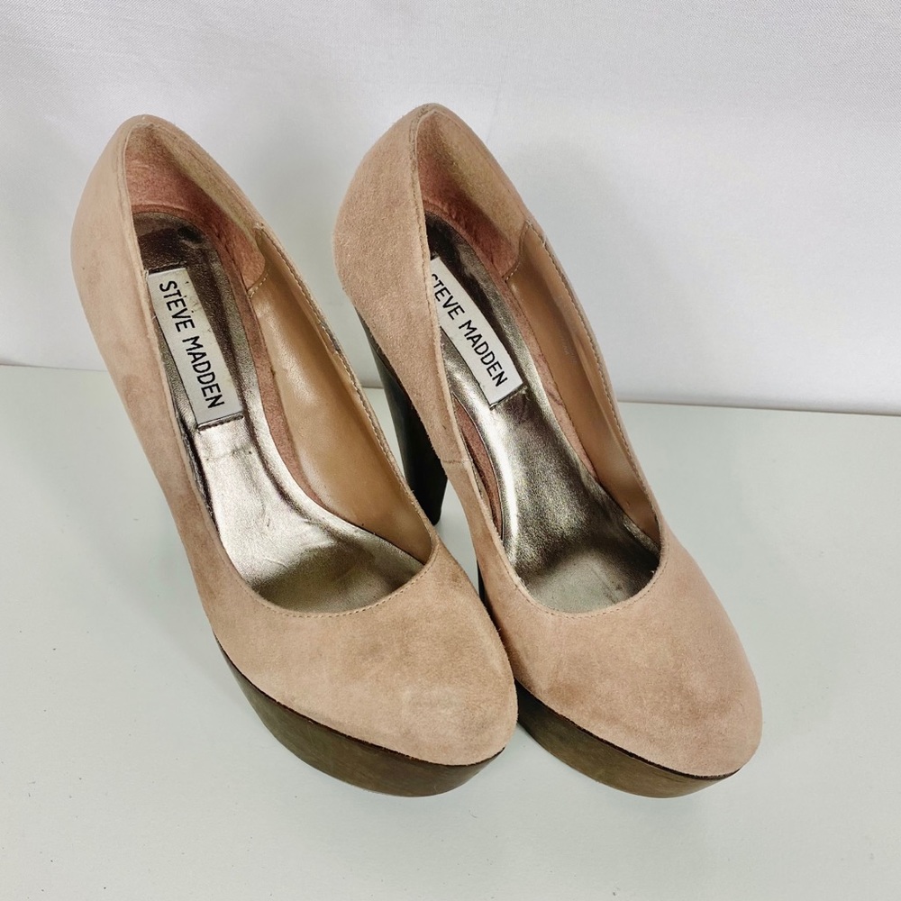STEVE MADDEN Nude Pink Suede Platform Heels